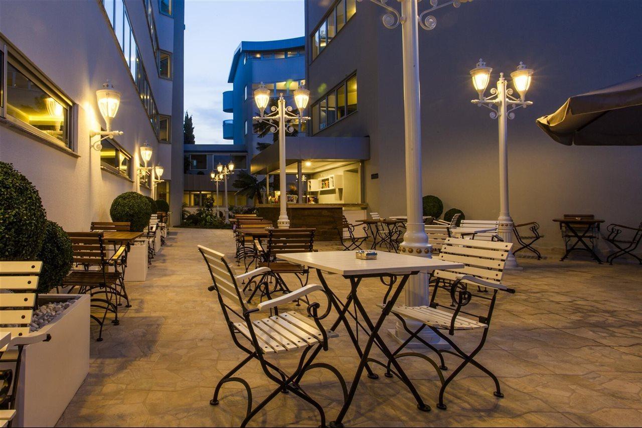 אלאניה Avena Resort & Spa Hotel מראה חיצוני תמונה
